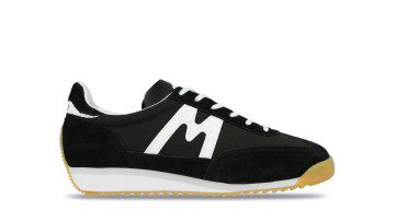 Karhu Mestari – Black / White (F805003)
