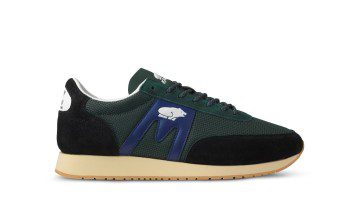 Karhu Albatross 82 – Jet Black / Sodalite Blue (F807035)