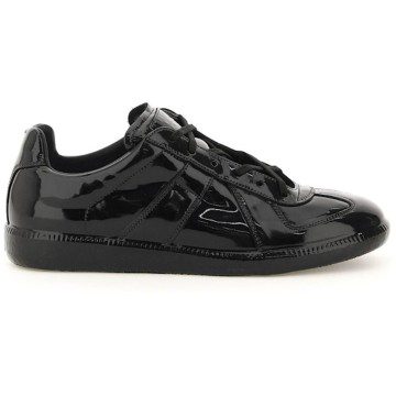 Maison Margiela Replica Patent Black (Women’s) (S58WS0109P4487)