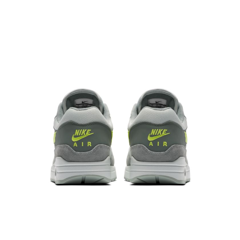 nike air max 1 mica green volt