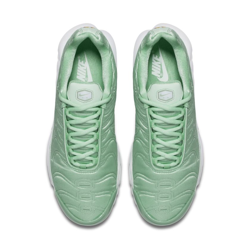 Nike Air Max Plus Enamel Green Women s 830768 331 nike-air-max-plus-enamel-green-women-s-830768-331