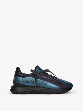 Givenchy Spectre runner sneakers in laminated leather with zip (BH009BH1MB-462)