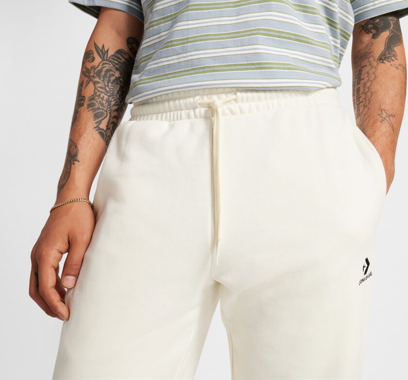Converse Converse Go-To Embroidered Star Chevron Fleece Sweatpant met standaardpasvorm Converse Egret (10024521-A29)