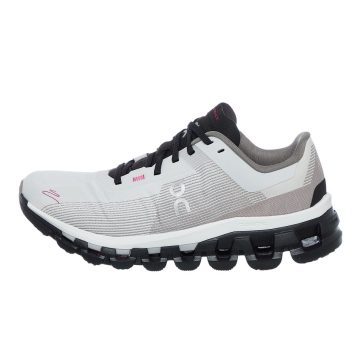 On Cloudflow 4 Distance White / Black (3MD30340462)