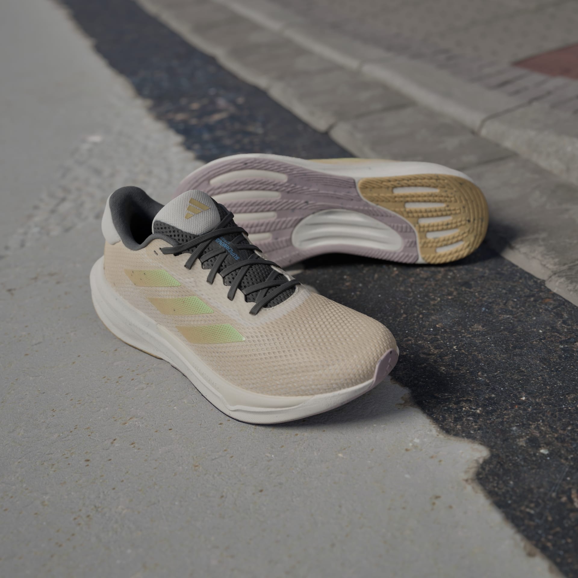 adidas Supernova Stride Move for the Planet (IG8322)
