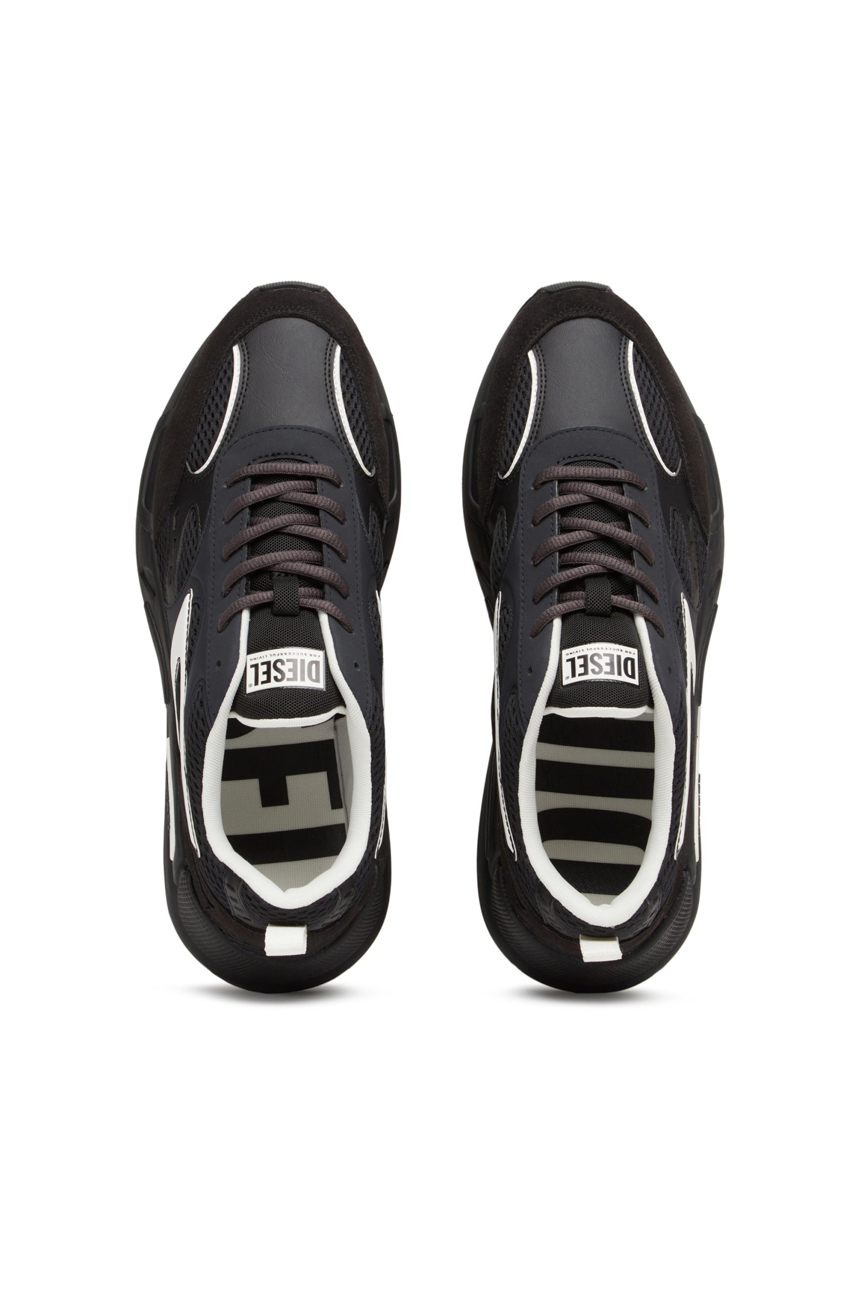 Diesel S-serendipity Sport (Y02868P4431H1532 https://nl.diesel.com/en/sneakers/s-serendipity-sport-black/Y02868P4431H1532.htm)