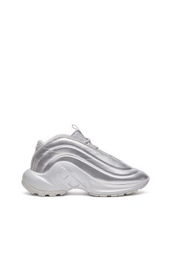 Diesel S-d-runner X (Y03440P6690T9002 https://nl.diesel.com/en/sneakers/s-d-runner-x-silver/Y03440P6690T9002.htm)
