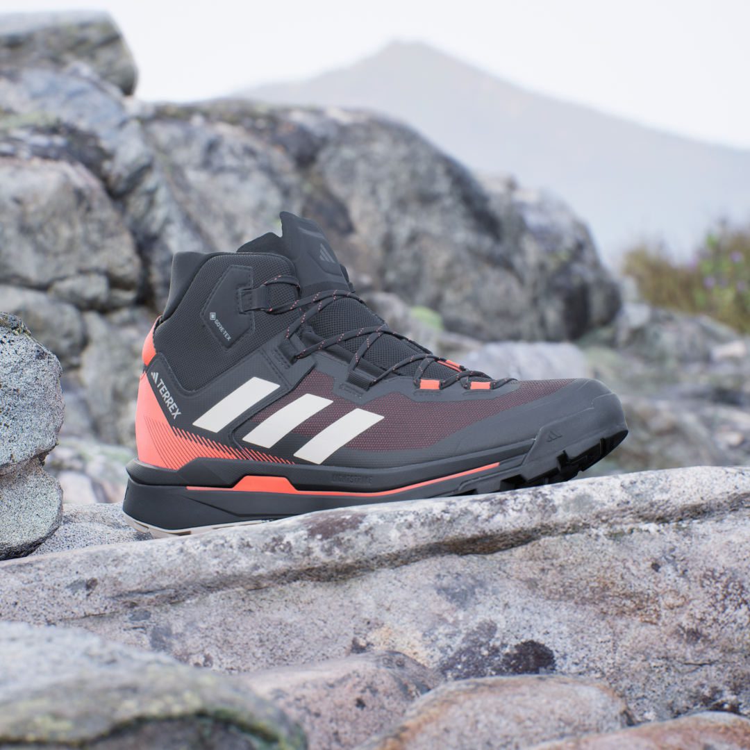 adidas Terrex Skychaser Tech GORE-TEX Hikingschoenen Core Black / Wonder Beige / Semi Impact Orange (ID3426)