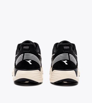 Diadora Mythos Blushield Vigore 2 Black / Whisper White (101.179081_C2609)