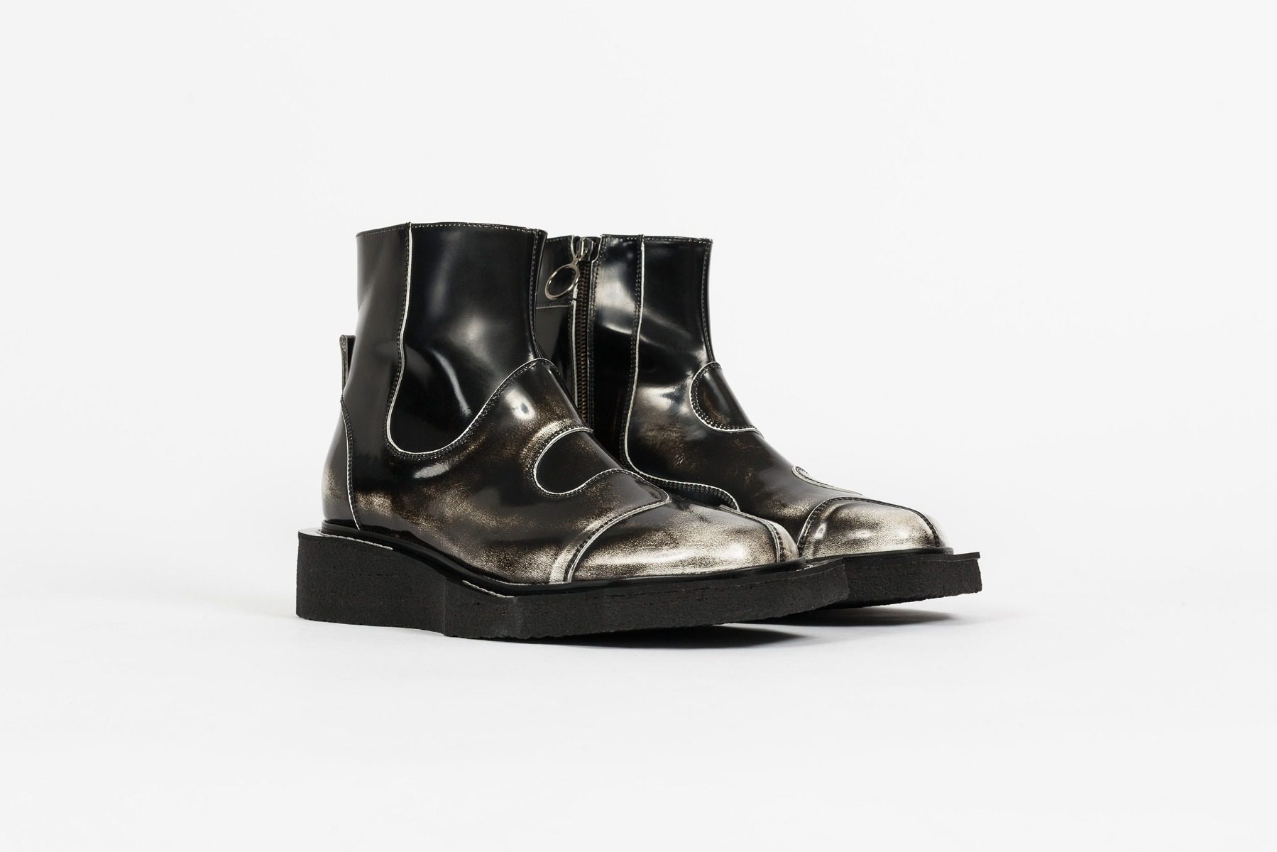 Henrik Vibskov Enzo Driver Boot “Black/White” (STUD-A908-WBO)