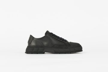 Virón 1968 “Black (Vegan Apple Leather)” (1968-03-R-90-BLK)