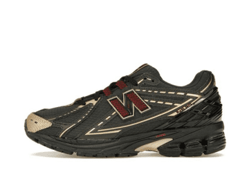New Balance x Kith 1906R Black (M1906RKS)