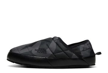 KAWS x The North Face Thermoball Traction Mule Nuptse Print Black (NF0A7W6J7IL)