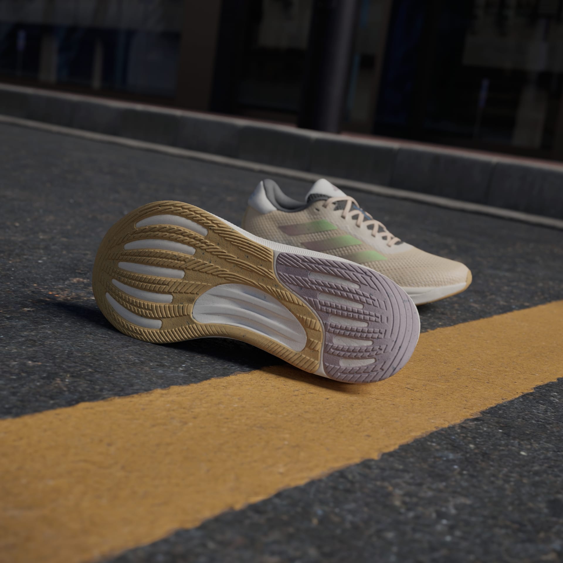 adidas Supernova Stride Move for the Planet (IG8325)