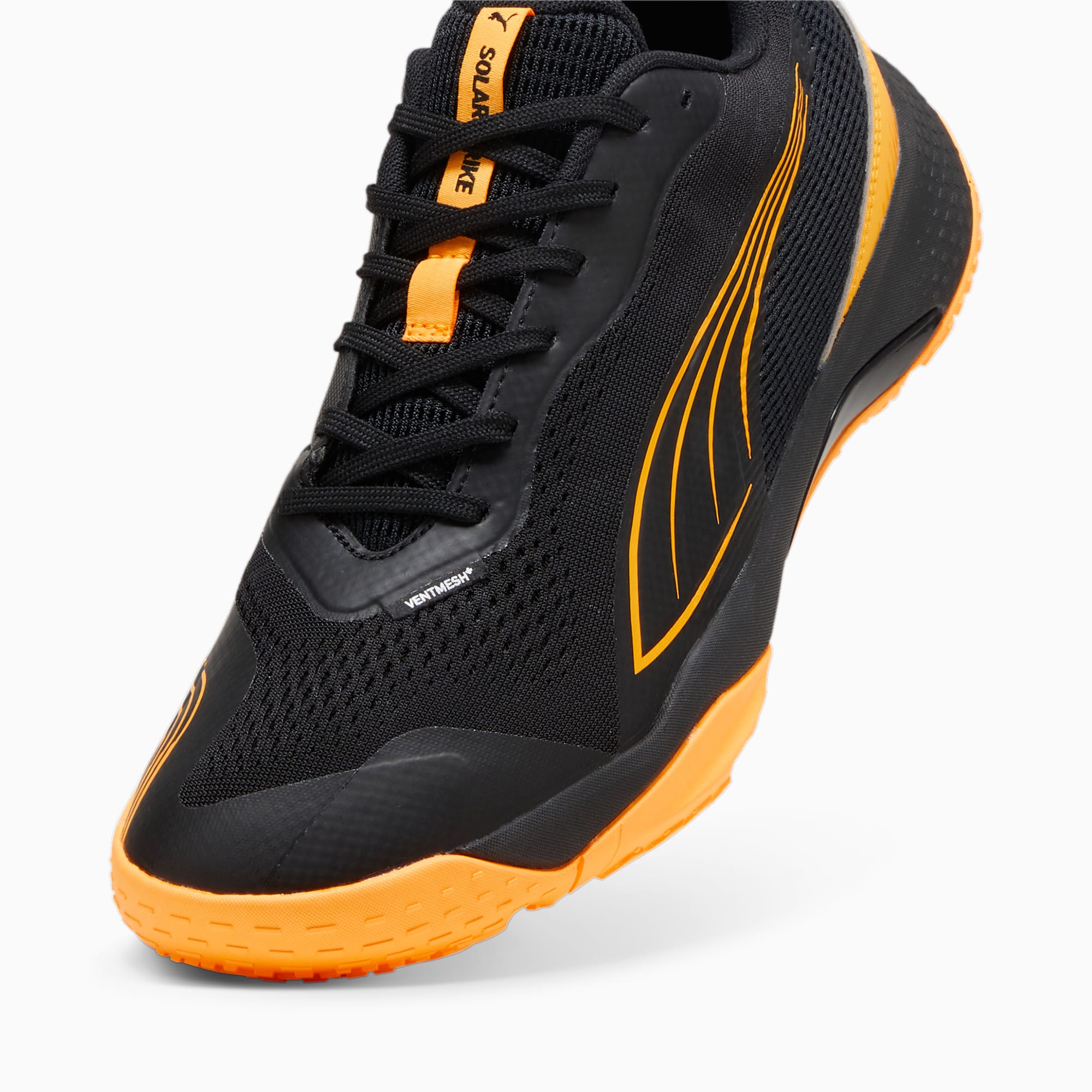 Puma Solarstrike III zaalschoenen Wit/Zwart (107849-01)