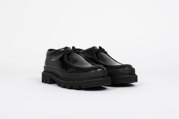 Clarks Badell Seam “Black Leather” (26178241-BLK)