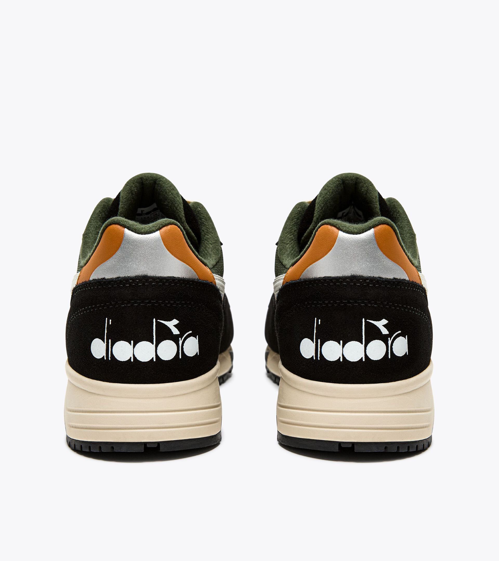 Diadora N902 Kombu Green / Black (501.178559_D1003)