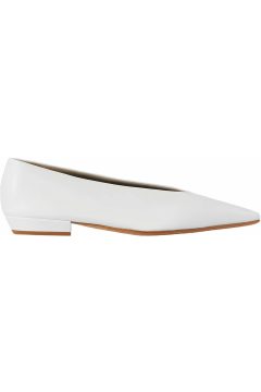 Bottega Veneta Almond Leather Ballet Flat White (Women’s) (608872VBSD09122)