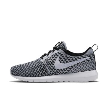 Nike Roshe Run Flyknit Black White (677243-008)