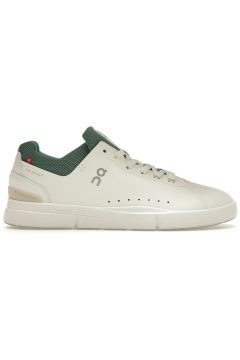 On The Roger Advantage White Green (48.98515)