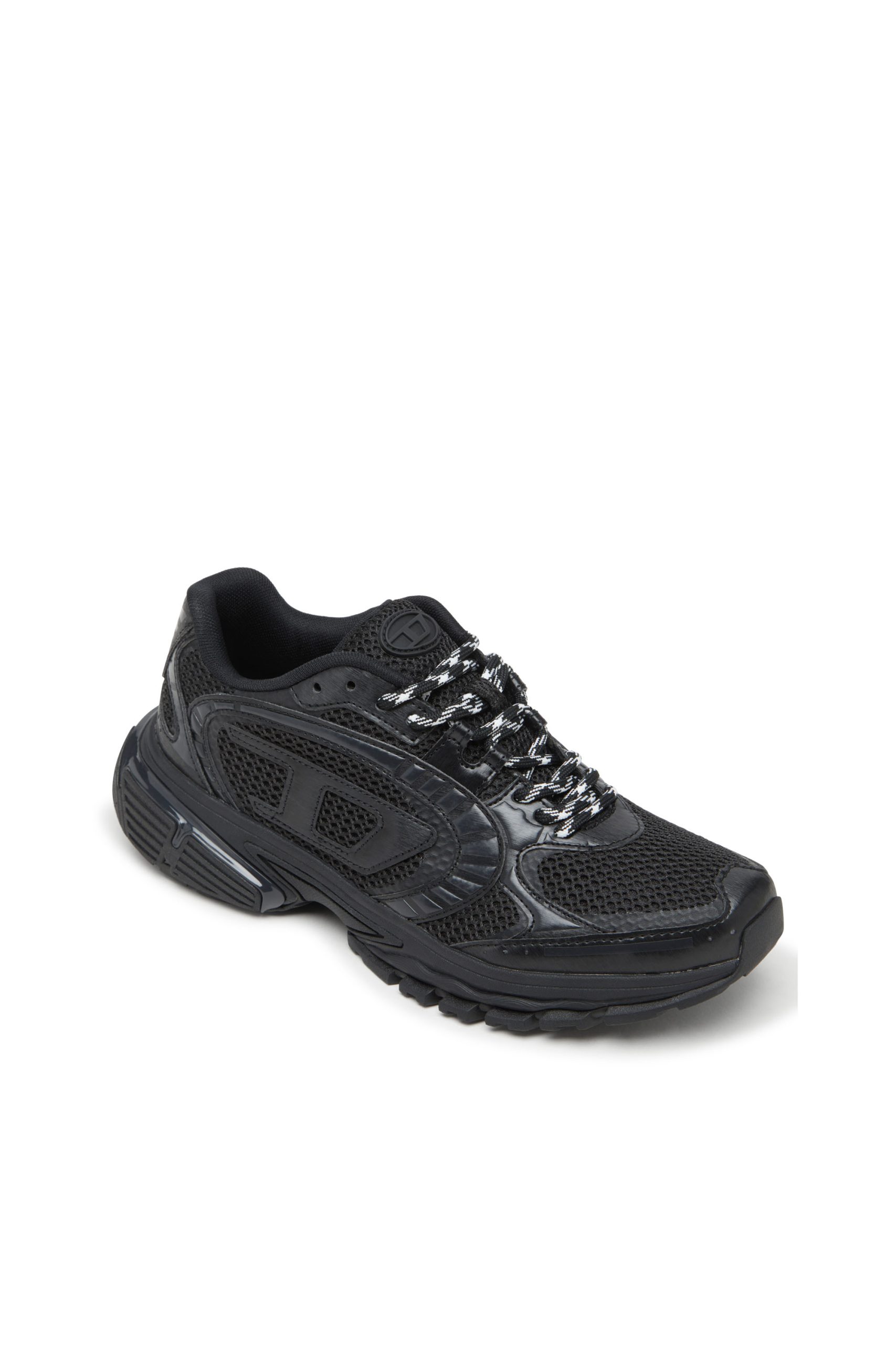 Diesel S-pro-v-dense Low W (Y03594P8136T8013 https://nl.diesel.com/en/sneakers/s-pro-v-dense-low-w-black/Y03594P8136T8013.htm)