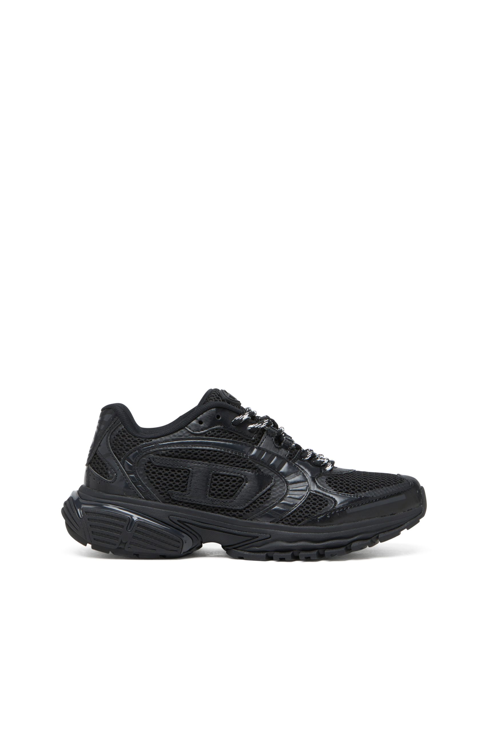 Diesel S-pro-v-dense Low W (Y03594P8136T8013 https://nl.diesel.com/en/sneakers/s-pro-v-dense-low-w-black/Y03594P8136T8013.htm)