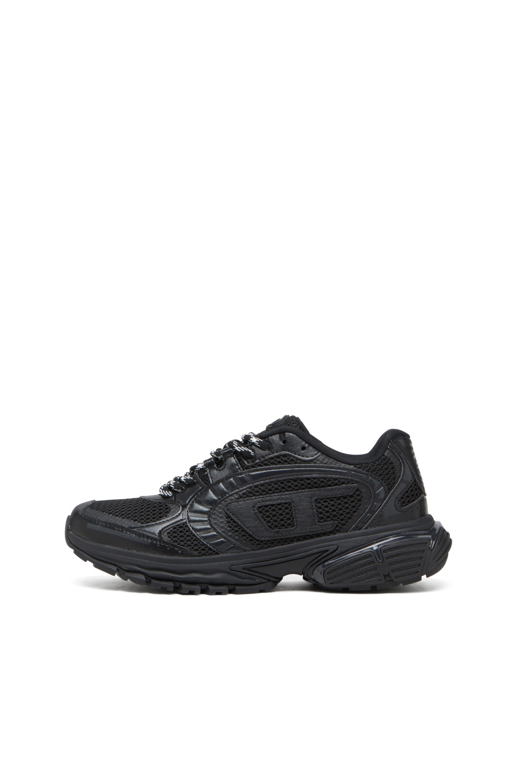 Diesel S-pro-v-dense Low W (Y03594P8136T8013 https://nl.diesel.com/en/sneakers/s-pro-v-dense-low-w-black/Y03594P8136T8013.htm)
