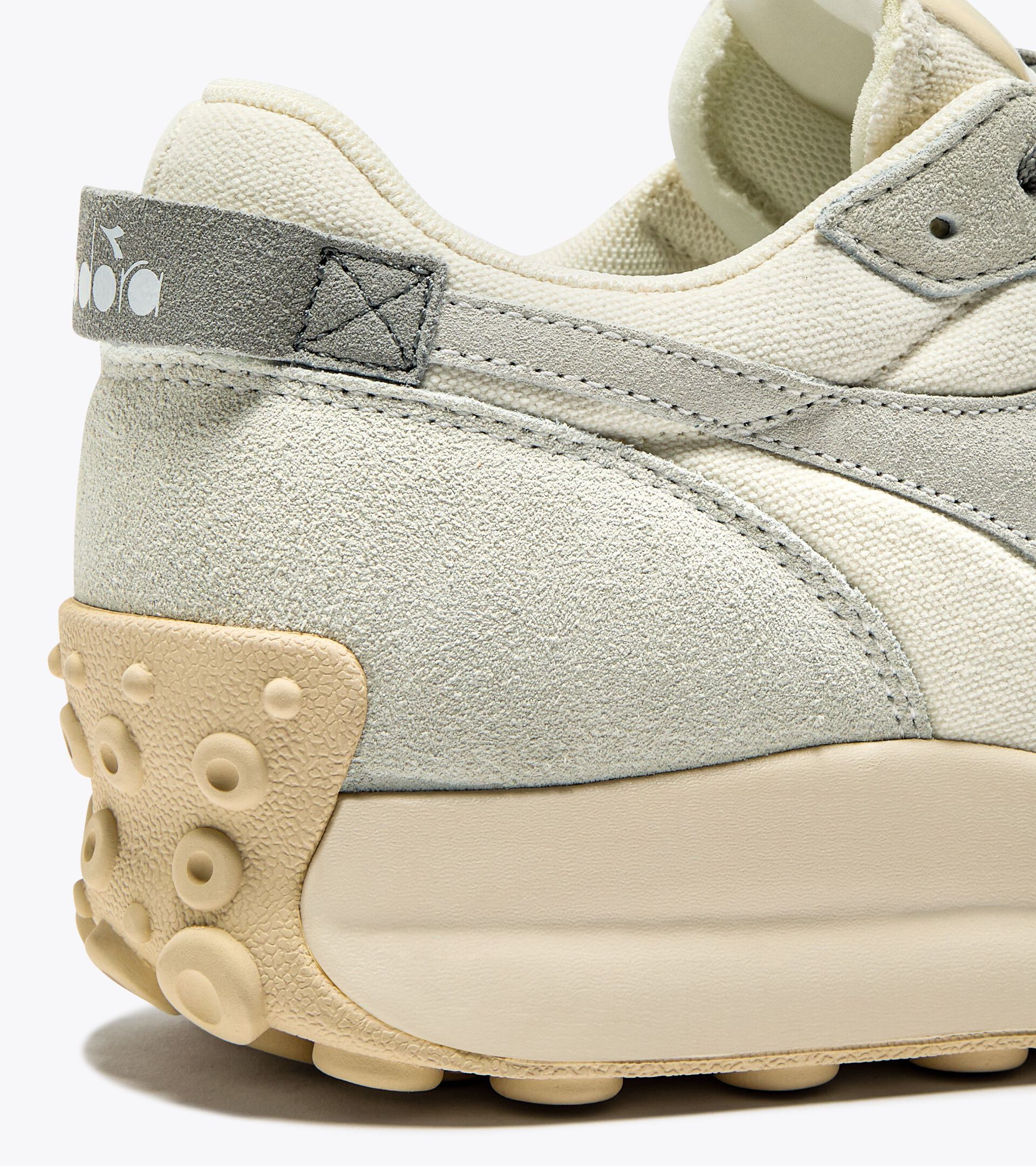 Diadora Race Suede Sw Star White / Limestone (501.179801_D1218)