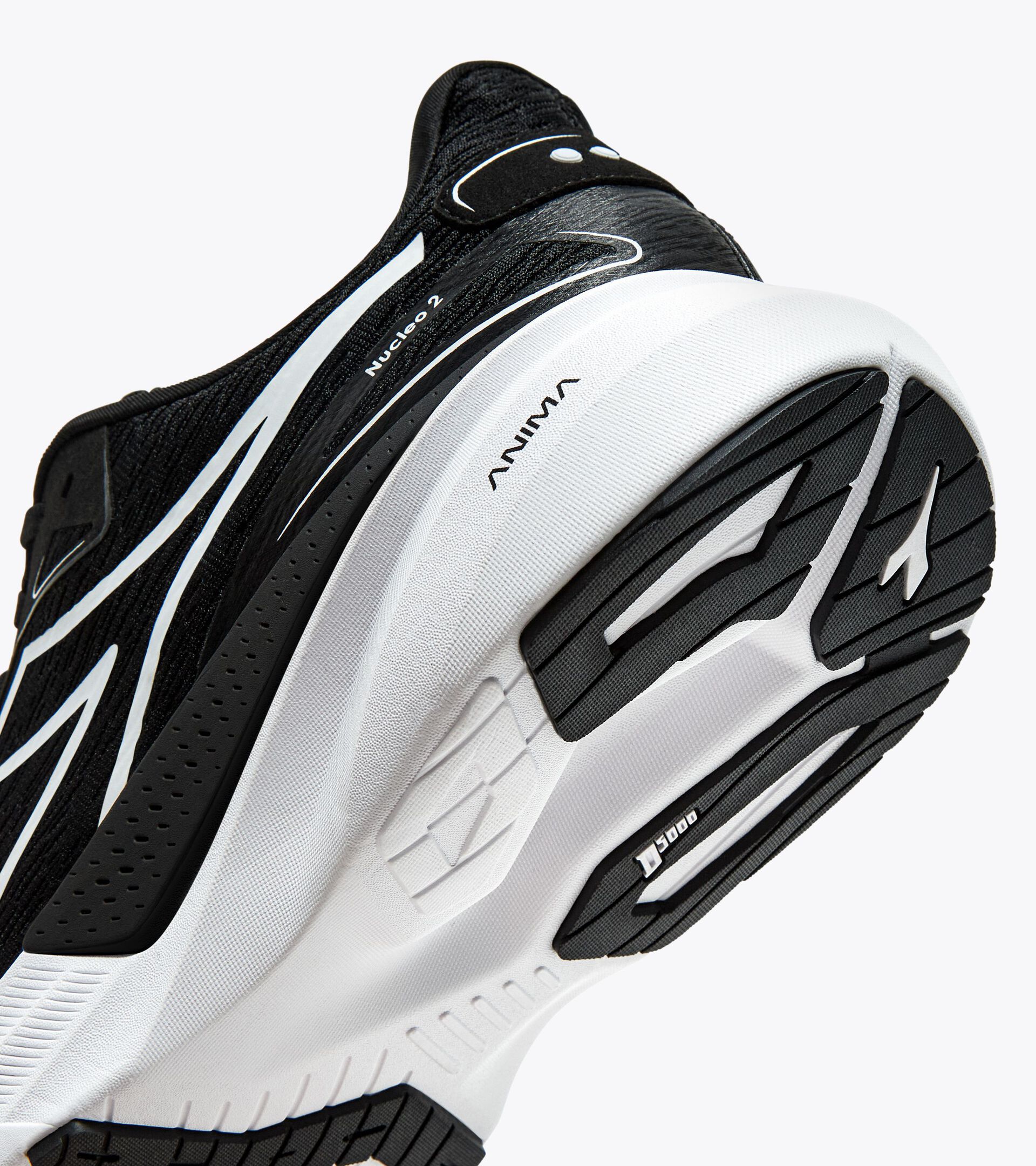 Diadora Nucleo 2 Black / White (101.181846_C0641)