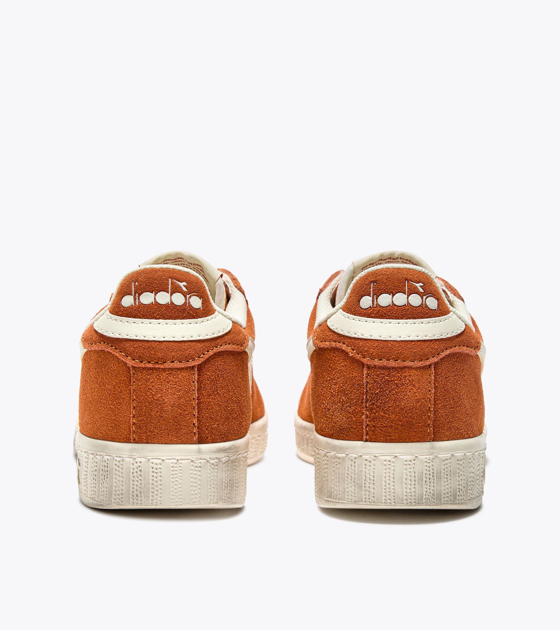 Diadora Game L Low Suede Waxed Coral Gold (501.181202_40026)