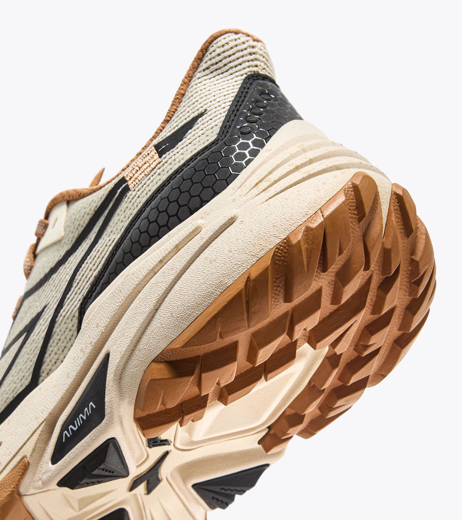 Diadora Sestriere-xt 2 Whisper White / Black / Biscuit (101.180676_D1244)