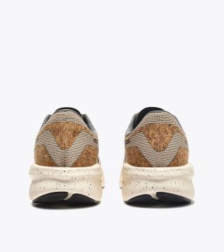 Diadora Mythos Blushield Volo 5 2030 Beige / Steel Gray (101.181491_D1275)