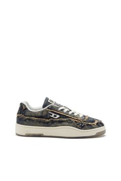 Diesel S-tracker-d Low (Y03608P0485T6067 https://nl.diesel.com/en/sneakers/s-tracker-d-low-blue/Y03608P0485T6067.htm)
