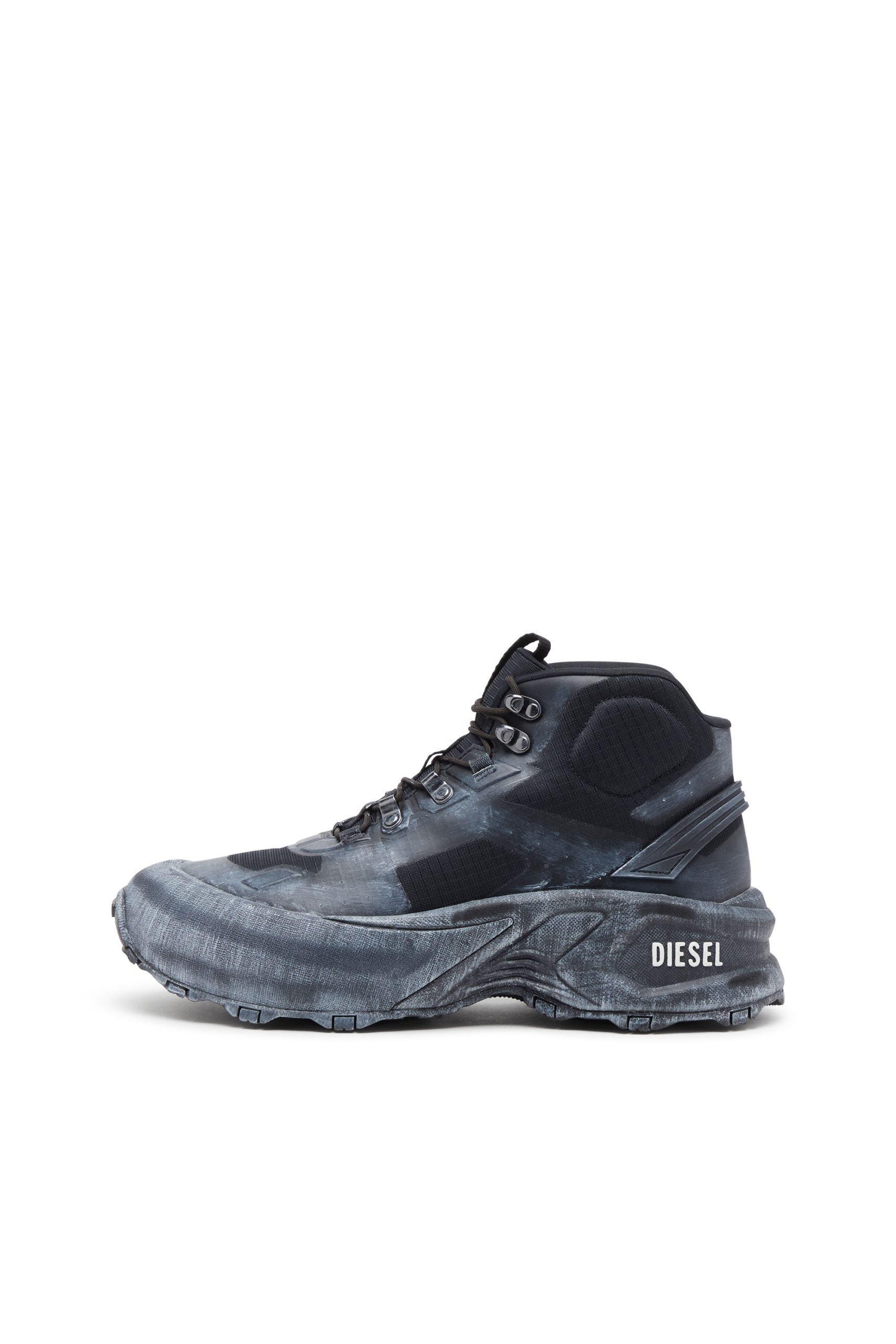 Diesel D-cage Hiking (Y03650P8140T8013 https://nl.diesel.com/en/sneakers/d-cage-hiking-black/Y03650P8140T8013.htm)