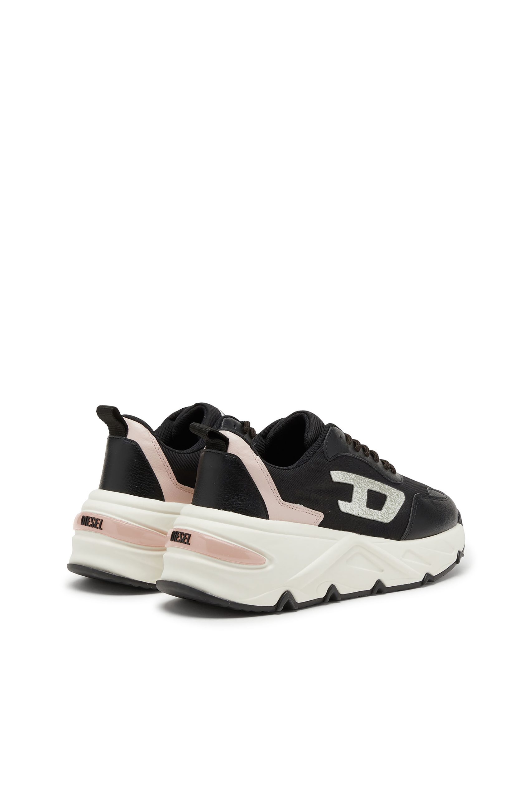 Diesel S-savannah Tulu W (Y03827P7618HB221 https://nl.diesel.com/en/sneakers/s-savannah-tulu-w-multicolor/Y03827P7618HB221.htm)
