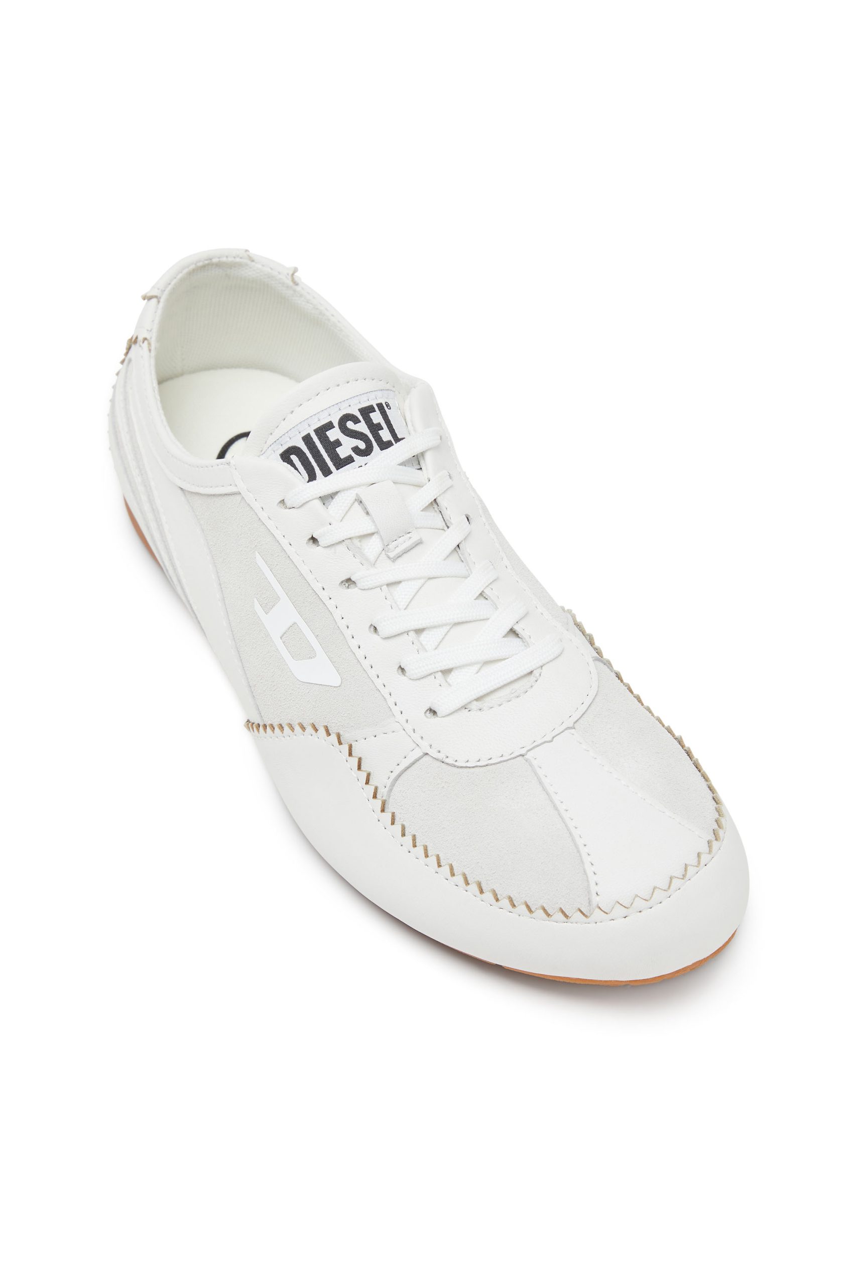 Diesel D-mile Low W (Y03857P7555T1002 https://nl.diesel.com/en/sneakers/d-mile-low-w-white/Y03857P7555T1002.htm)