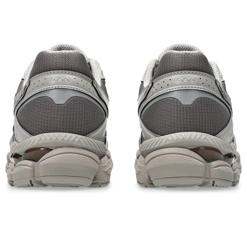 ASICS SportStyle Gel-Cumulus 16 “Cocoa Brown/Silver” (1203A733-201)