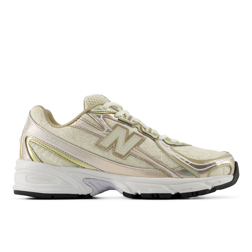 New Balance 740 “Cream/Metallic Rose” (U7407DS)